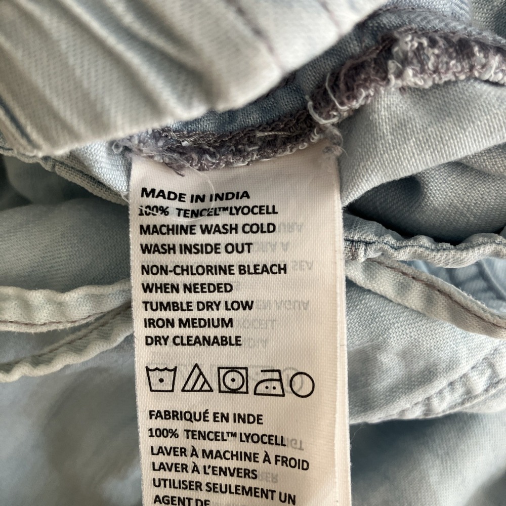 prAna Breathe Women's Cropped Pants Med Chambray Wide‎ Leg Relaxed Boho Coastal - Picture 10 of 10